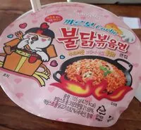 Mängden socker i Noodles spicy carbo milk