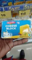 Mängden socker i Britannia cheese block 2000g
