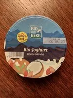 Mängden socker i Bio vom Berg organic whole milk yogurt from haymilk TSG yogurt - 250g - coconut/almonds
