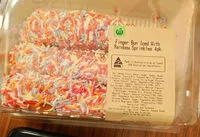 Mängden socker i Finger Bun Iced With Rainbow Sprinkles