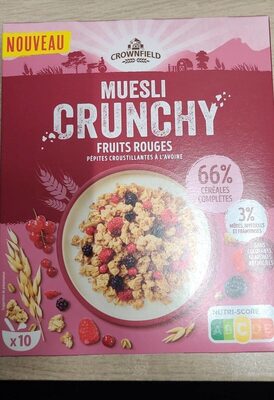 Crunchy muesli with fruits not fortified with vitamins and chemical elements