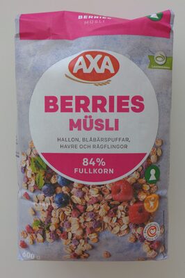 Muesli flakes fortified with vitamins and chemical elements