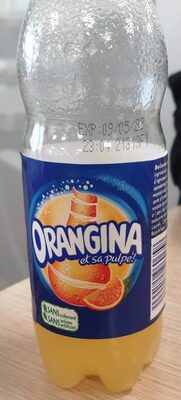 Carbonated fruit soft drink with sugar